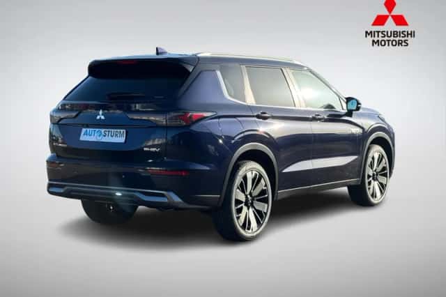 Mitsubishi Outlander (2026) thumbnail 4
