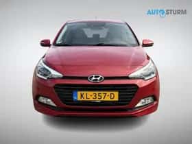Hyundai i20 (2016) thumbnail 2