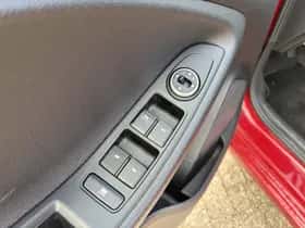 Hyundai i20 (2016) thumbnail 12