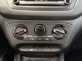 Hyundai i20 (2016) thumbnail 21