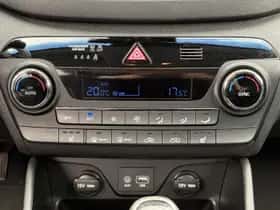 Hyundai Tucson (2018) thumbnail 17
