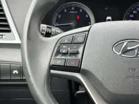 Hyundai Tucson (2018) thumbnail 21