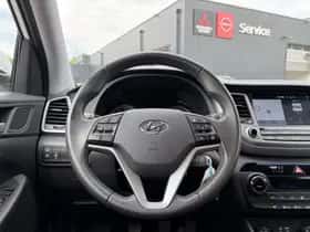 Hyundai Tucson (2018) thumbnail 23