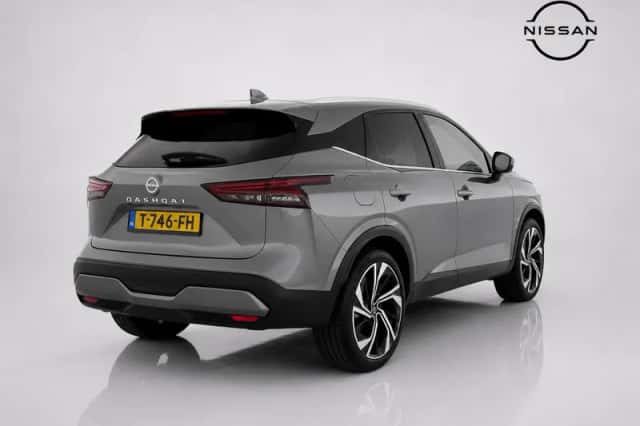Nissan Qashqai (2023) thumbnail 4