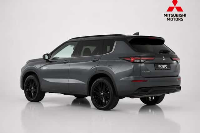 Mitsubishi Outlander (2026) thumbnail 3