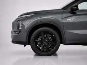 Mitsubishi Outlander (2026) thumbnail 5
