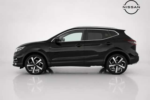 Nissan Qashqai (2021) thumbnail 4