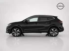 Nissan Qashqai (2021) thumbnail 4