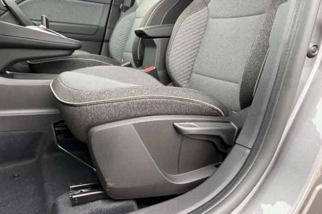 Mitsubishi Grandis (2026) thumbnail 6