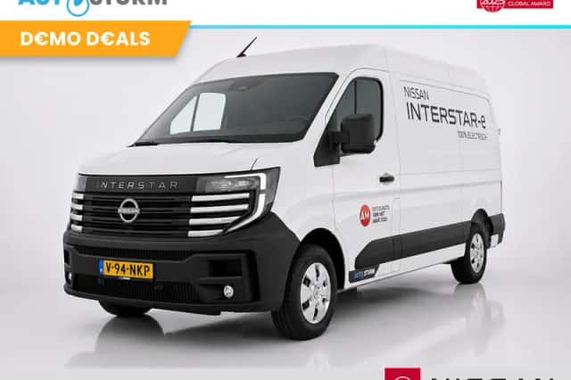 Nissan Interstar (2025) thumbnail 1