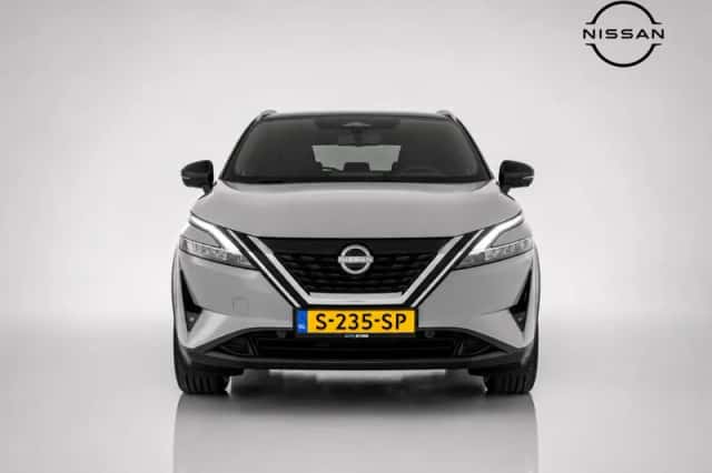 Nissan Qashqai (2023) thumbnail 2