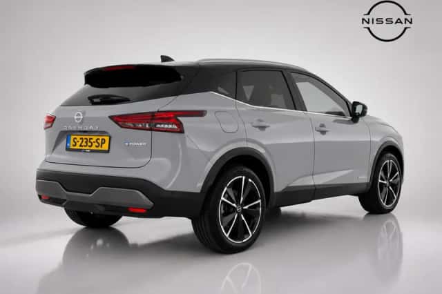 Nissan Qashqai (2023) thumbnail 3