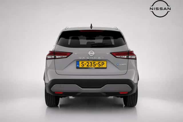 Nissan Qashqai (2023) thumbnail 4