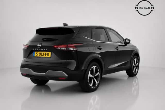 Nissan Qashqai (2023) thumbnail 3