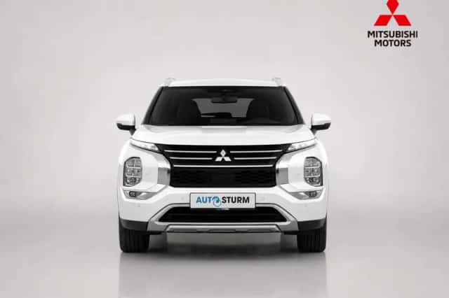 Mitsubishi Outlander (2026) thumbnail 2