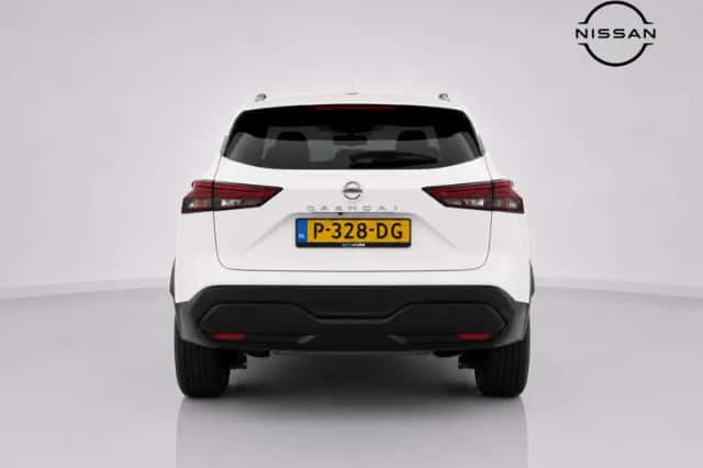 Nissan Qashqai (2022) thumbnail 4
