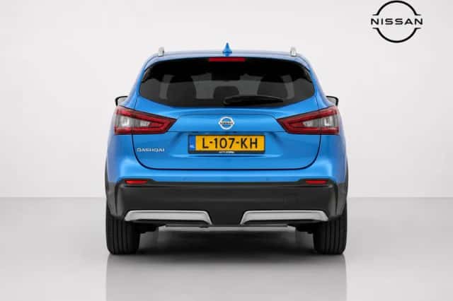 Nissan Qashqai (2021) thumbnail 4