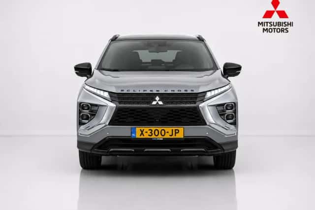 Mitsubishi Eclipse Cross (2023) thumbnail 2