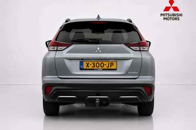 Mitsubishi Eclipse Cross (2023) thumbnail 5