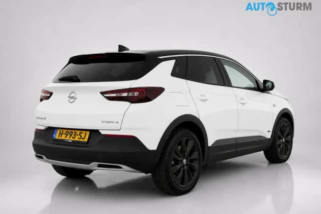 Opel Grandland X (2020) thumbnail 3