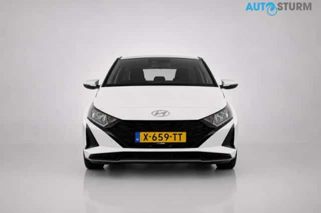 Hyundai i20 (2024) thumbnail 2