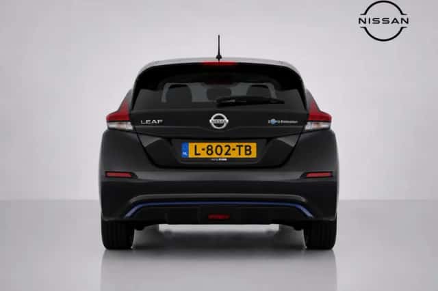 Nissan Leaf (2021) thumbnail 4
