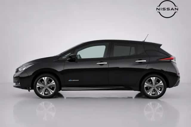 Nissan Leaf (2021) thumbnail 5