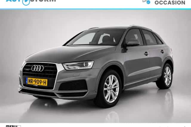 Audi Q3 (2017) thumbnail 1
