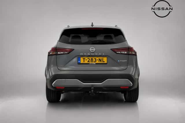 Nissan Qashqai (2023) thumbnail 4