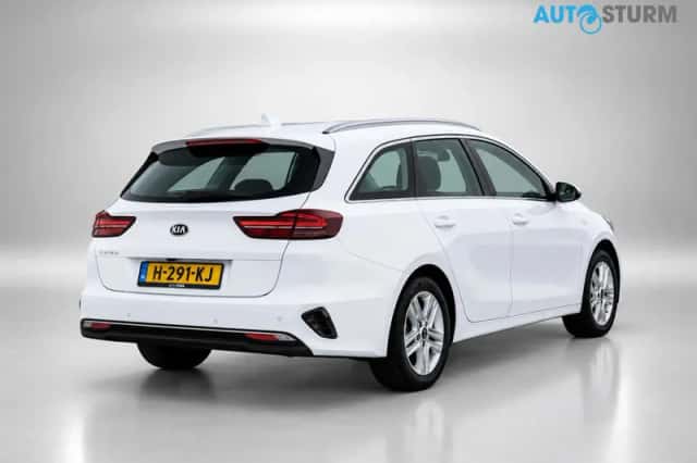 Kia Ceed (2020) thumbnail 3