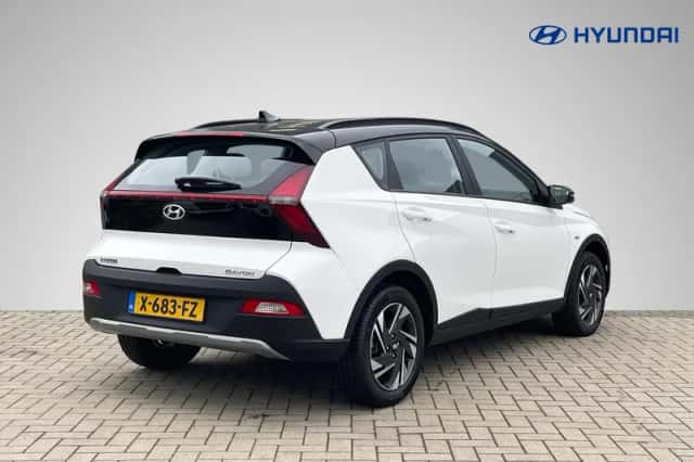 Hyundai Bayon (2023) thumbnail 4