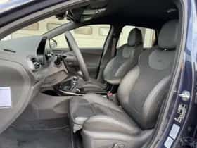 Hyundai i30 (2024) thumbnail 9