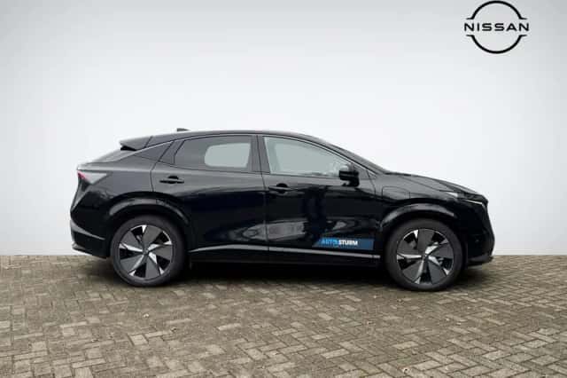 Nissan Ariya (2024) thumbnail 3
