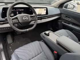 Nissan Ariya (2024) thumbnail 10