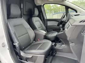 Nissan Townstar (2026) thumbnail 11