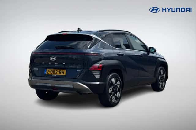 Hyundai Kona (2024) thumbnail 4