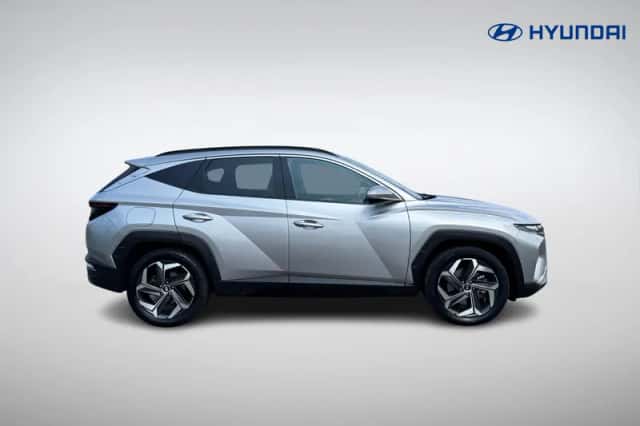 Hyundai Tucson (2024) thumbnail 3