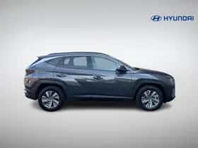 Hyundai Tucson (2024) thumbnail 3