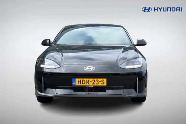Hyundai Ioniq 6 (2025) thumbnail 2