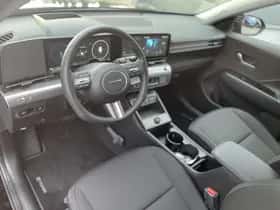 Hyundai Kona (2024) thumbnail 10
