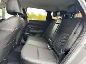 Hyundai Tucson (2024) thumbnail 12