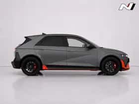 Hyundai Ioniq 5 (2025) thumbnail 3