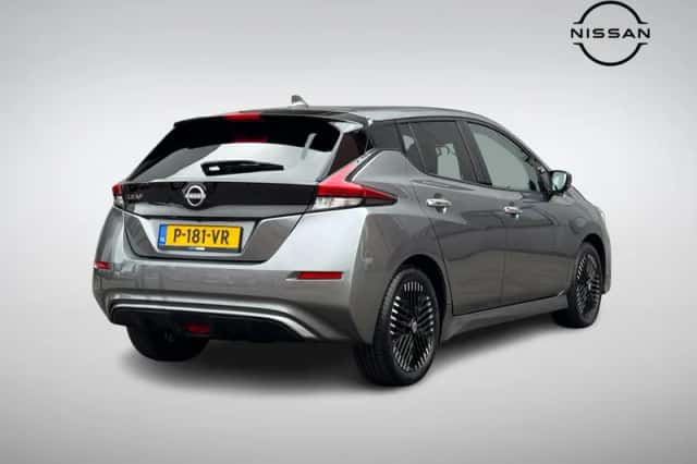 Nissan Leaf (2022) thumbnail 4