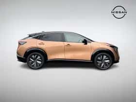 Nissan Ariya (2025) thumbnail 3