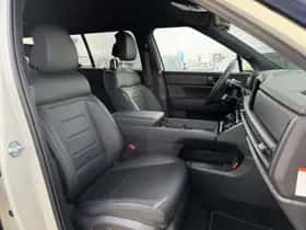 Hyundai Santa Fe (2025) thumbnail 11
