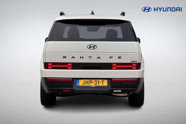 Hyundai Santa Fe (2025) thumbnail 5