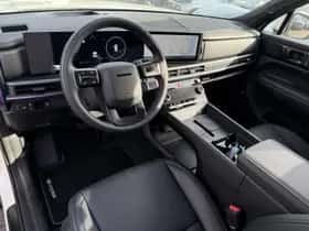 Hyundai Santa Fe (2025) thumbnail 10