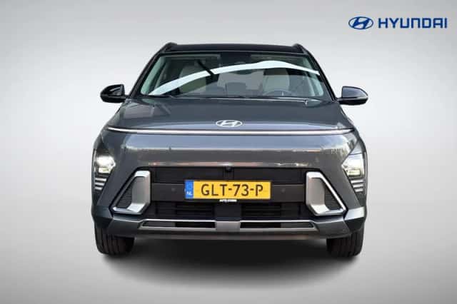 Hyundai Kona (2024) thumbnail 2