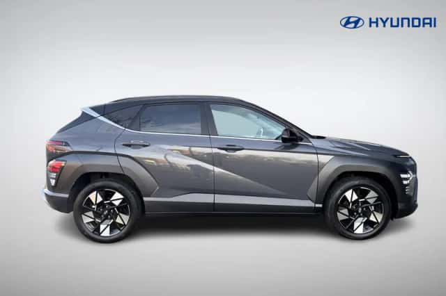 Hyundai Kona (2024) thumbnail 3
