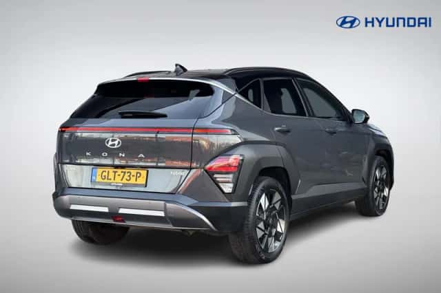 Hyundai Kona (2024) thumbnail 4